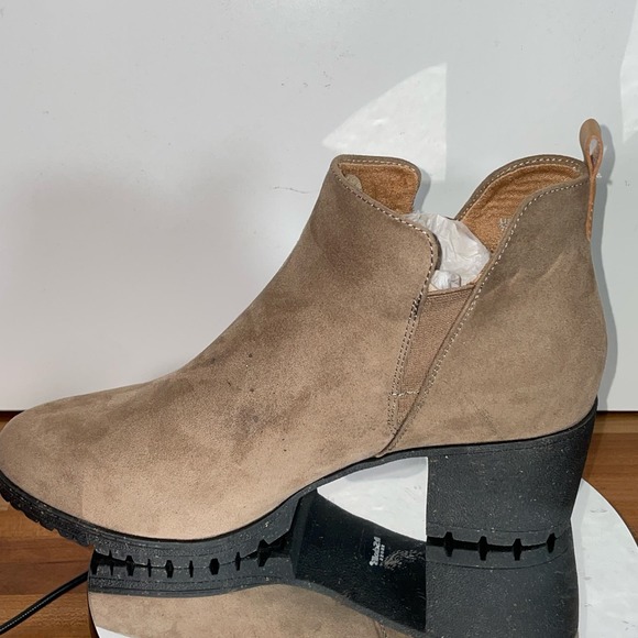 Dr. Scholl's London Block Heel Bootie brown 7M - Picture 9 of 11